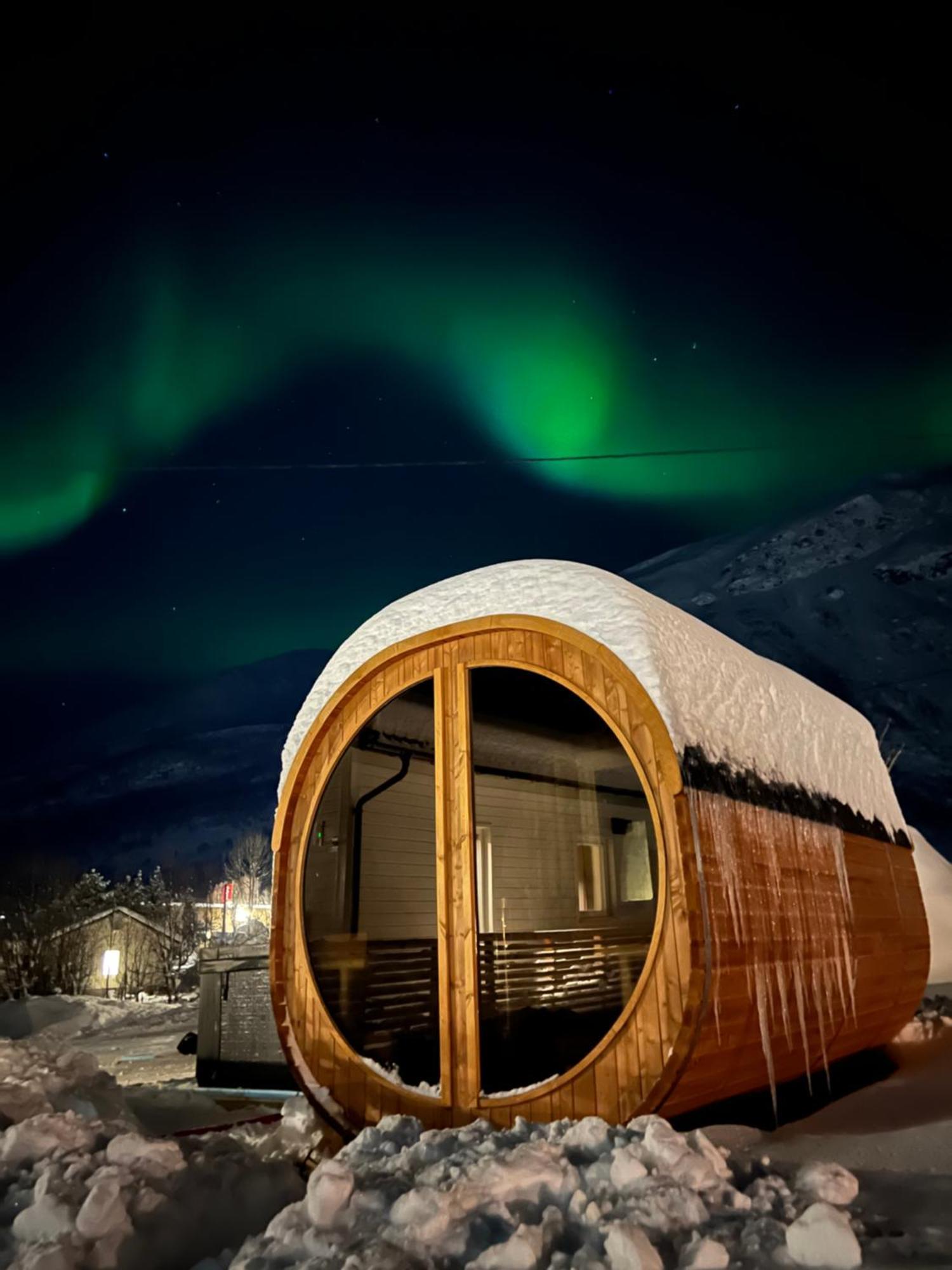 Alpan Apartments, Lyngenfjord Olderdalen Exterior foto